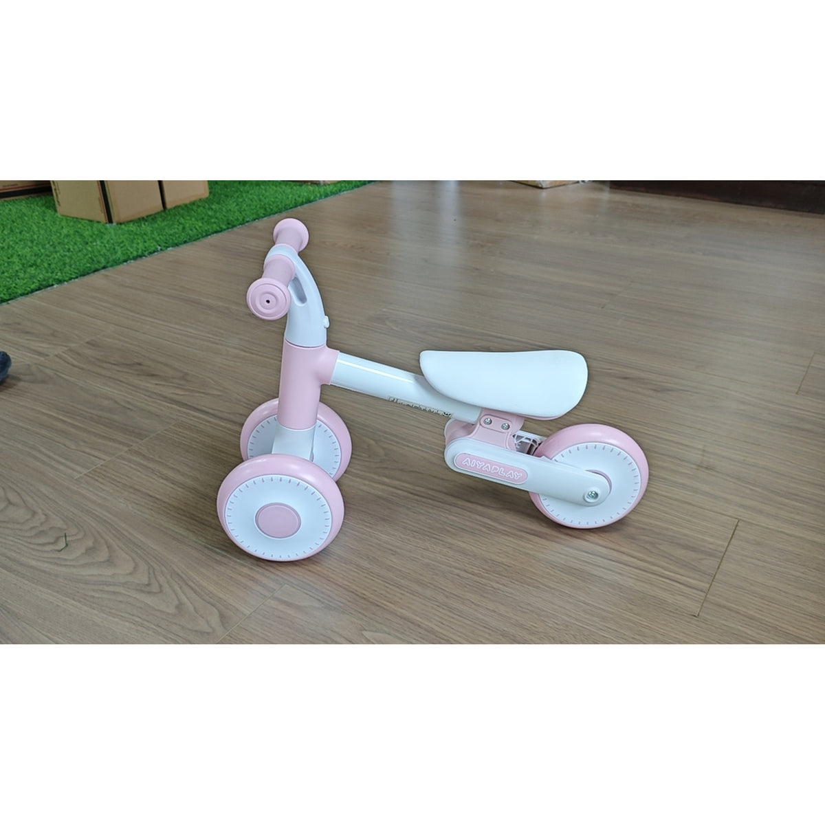 Draisienne Bébé 1-2 Ans Pliable, Siège Réglable, Direction Limitée à 135°, Pneus EVA Silencieux, 52x23x36,5cm, Rose-7