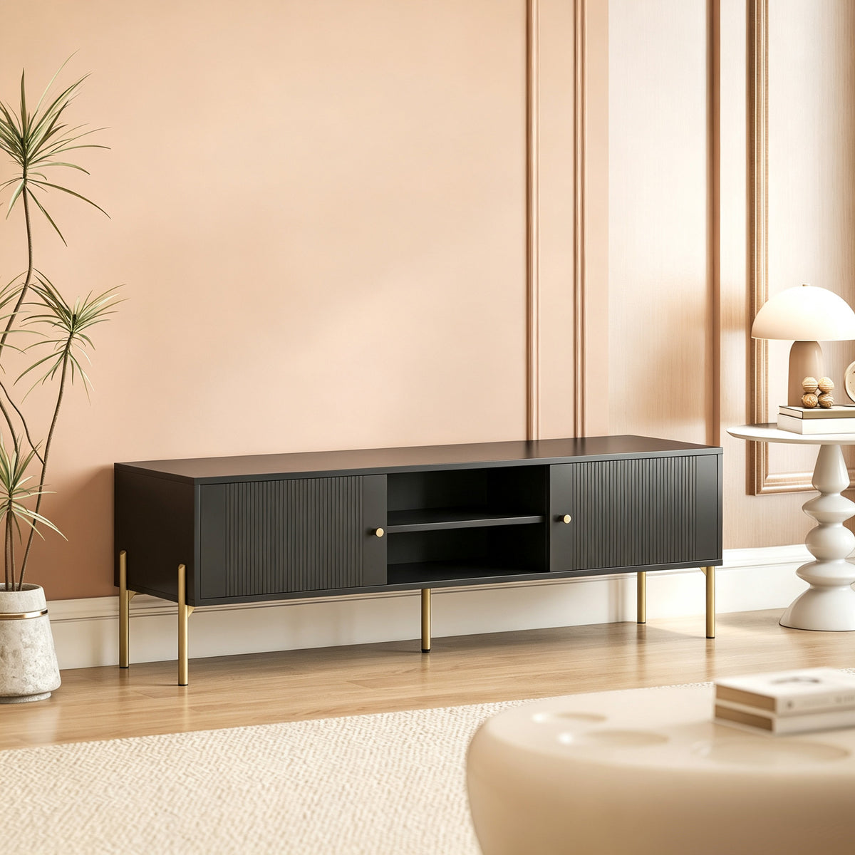 Meuble TV pour Télévision jusqu'à 65", Portes Cannelées, Compartiments Ouverts, Pieds Acier, 140 x 38 x 45,9 cm, Noir-1