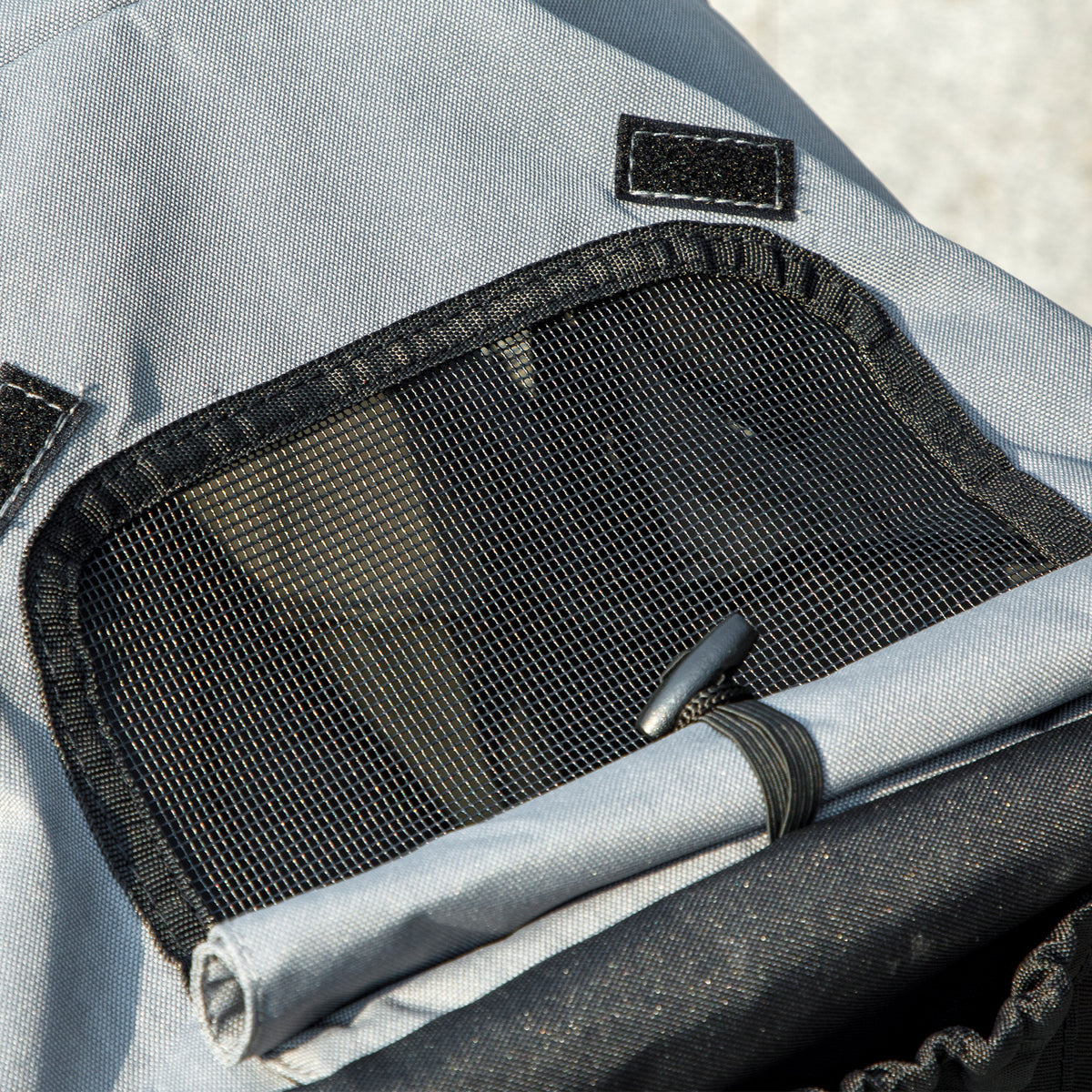 Poussette pour chien pliable avec panier de rangement, coussin lavable, roues en caoutchouc et auvent réglable, gris-9