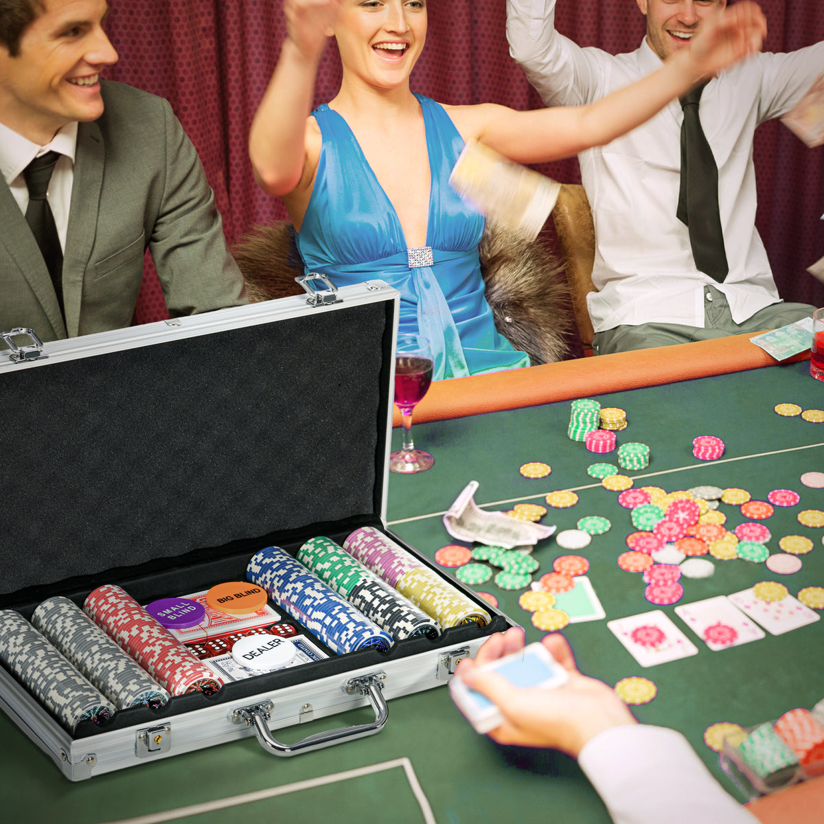 Mallette de Poker Coffret de Poker Complet avec 500 jetons 5 dés 2 Jeux de Cartes 3 boutons 1 Tapis en Feutre-1