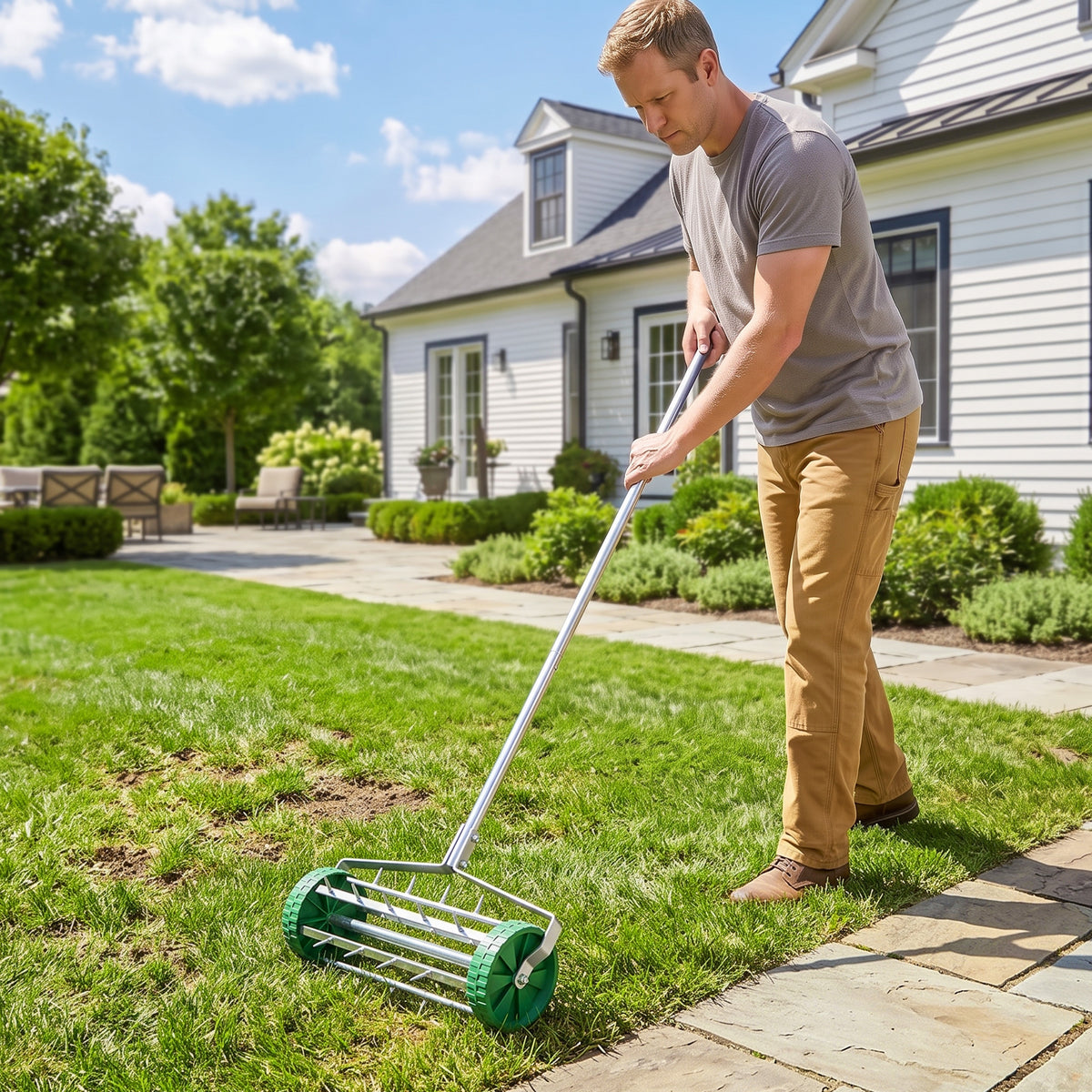 Rouleau aérateur pour pelouse avec manche réglable en 3 sections 139 x 43,5 x 15 cm Vert-1