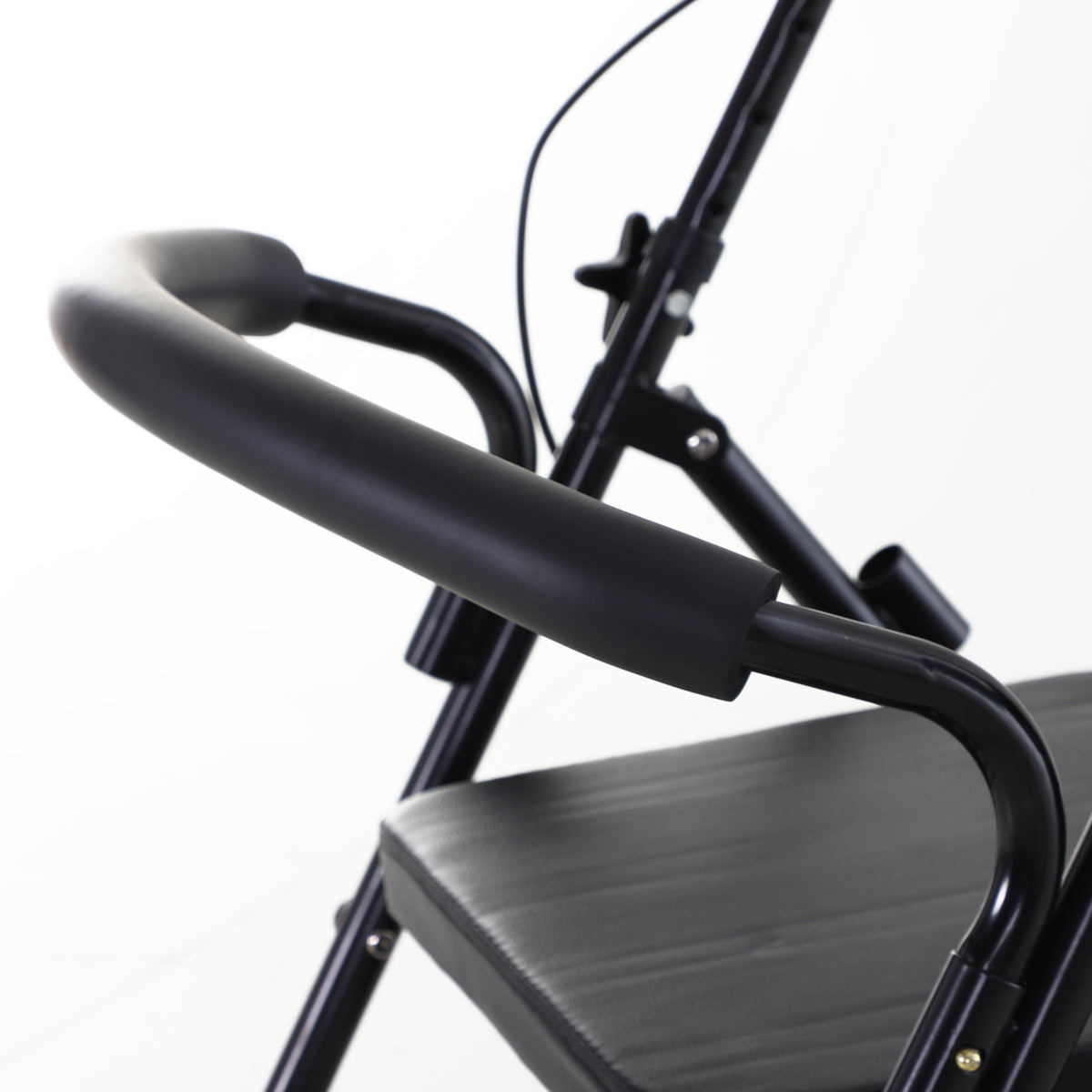 Déambulateur 4 roues - déambulateur pliable léger - assise + dossier rembourré - poignées ergonomiques, freins à main - panier rangement - cale-pied - métal noir-4