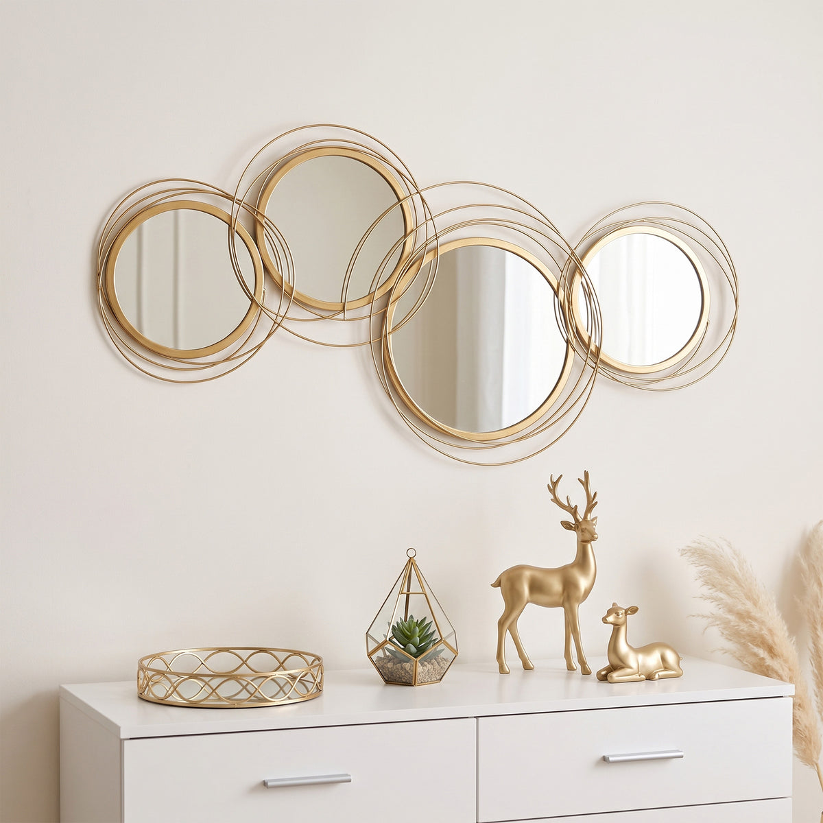 Ensemble de 4 miroirs ronds en métal dorés 107 x 56 cm-1
