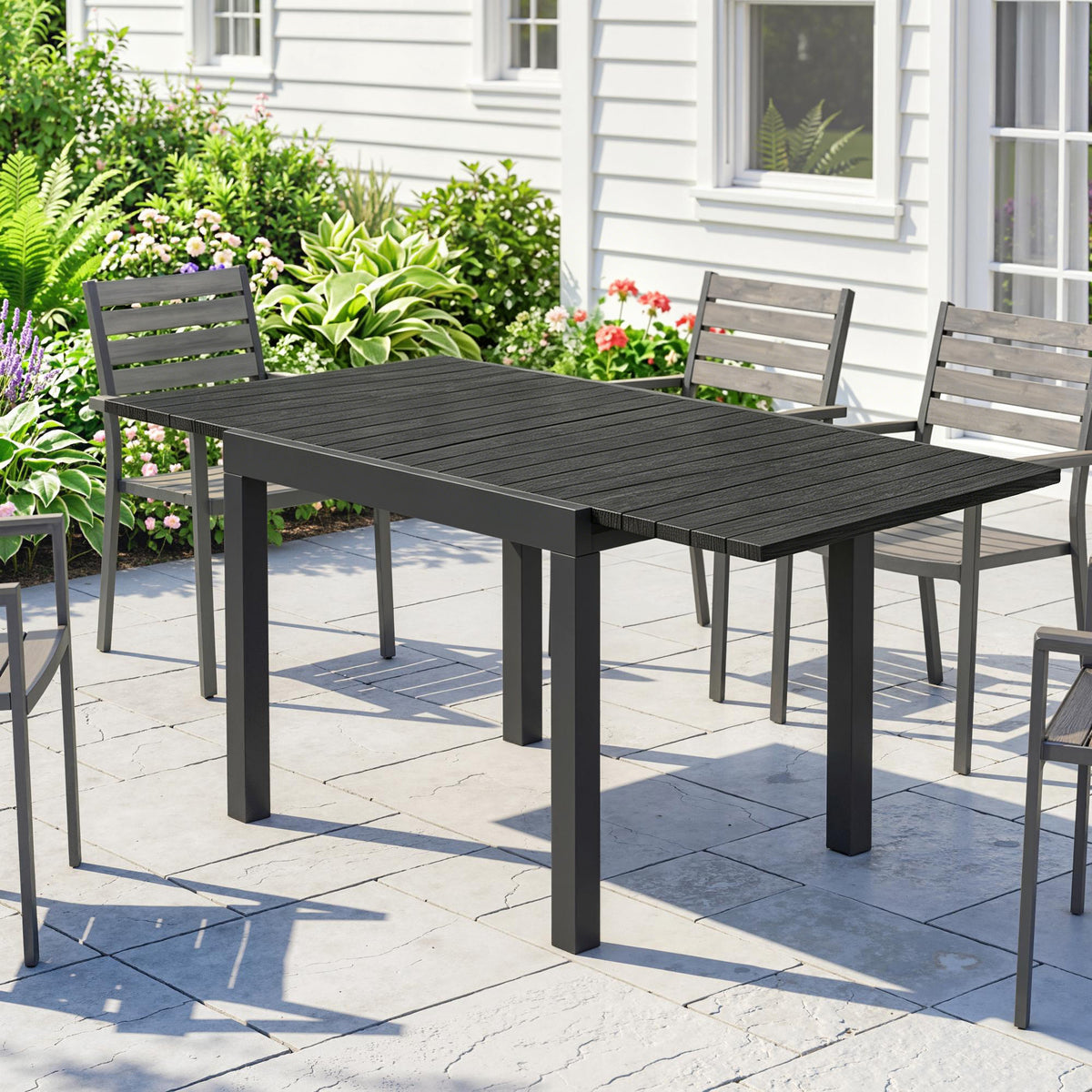 Table de jardin extensible pour 4-6 personnes avec rallonge auto-stockée aluminium avec effet bois 80-160 x 80 cm noir-1