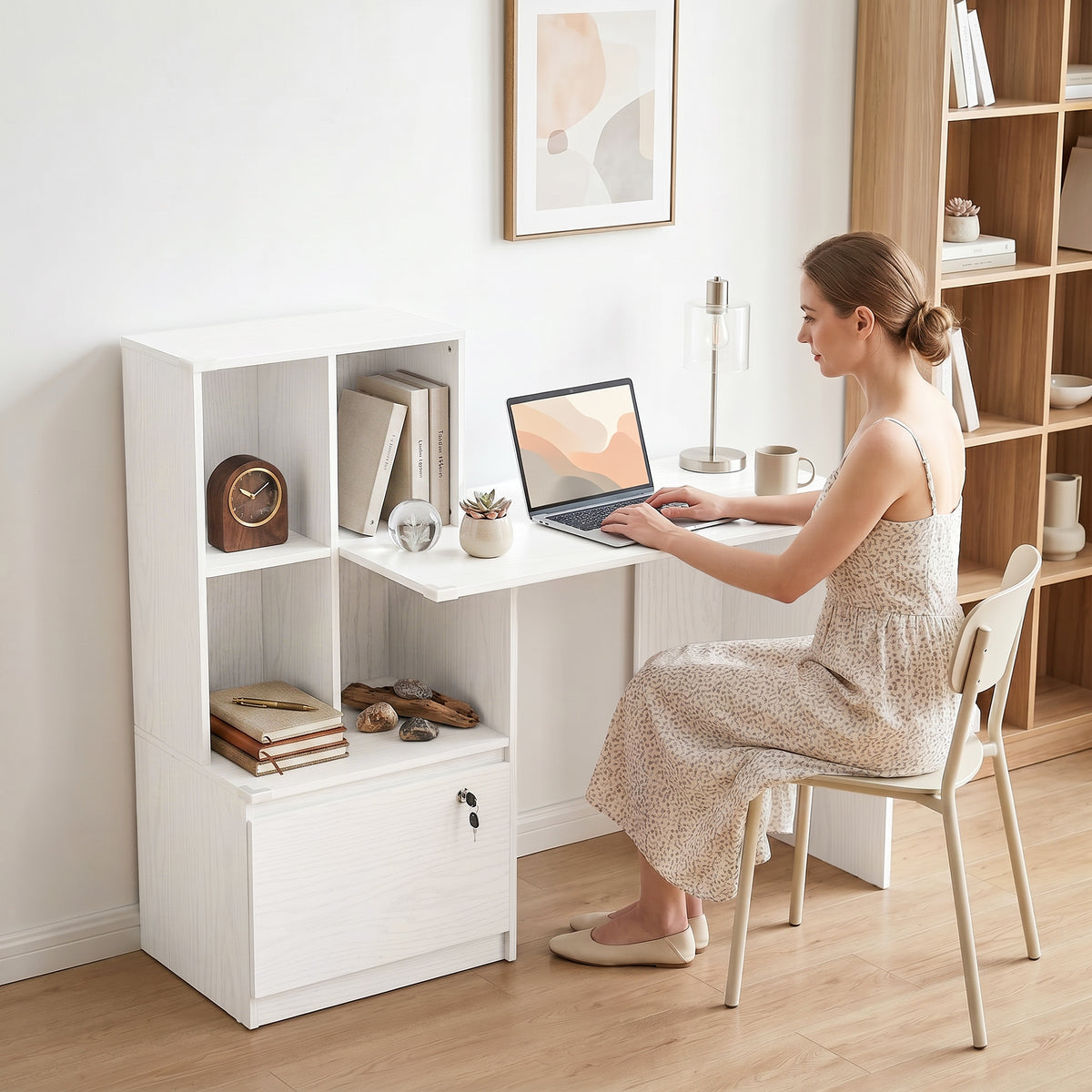 Bureau d'ordinateur avec bibliothèque 4 compartiments et tiroir verrouillable, 126 x 50 x 109 cm, grain de bois blanc-7