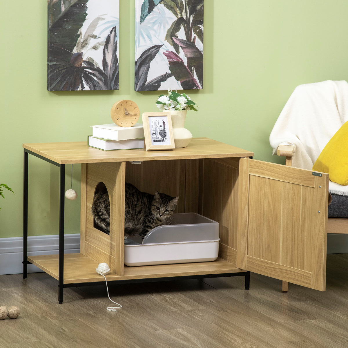 Maison de toilette pour chat style industriel porte entrée latérale boule suspendue châssis acier aspect bois clair-9