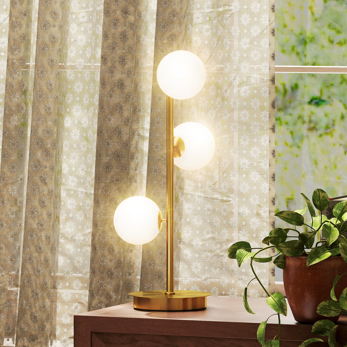 Lampe de chevet avec 3 abat-jours globe, lampe de table moderne avec base en acier et douilles G9, 53H cm, ton laiton-9