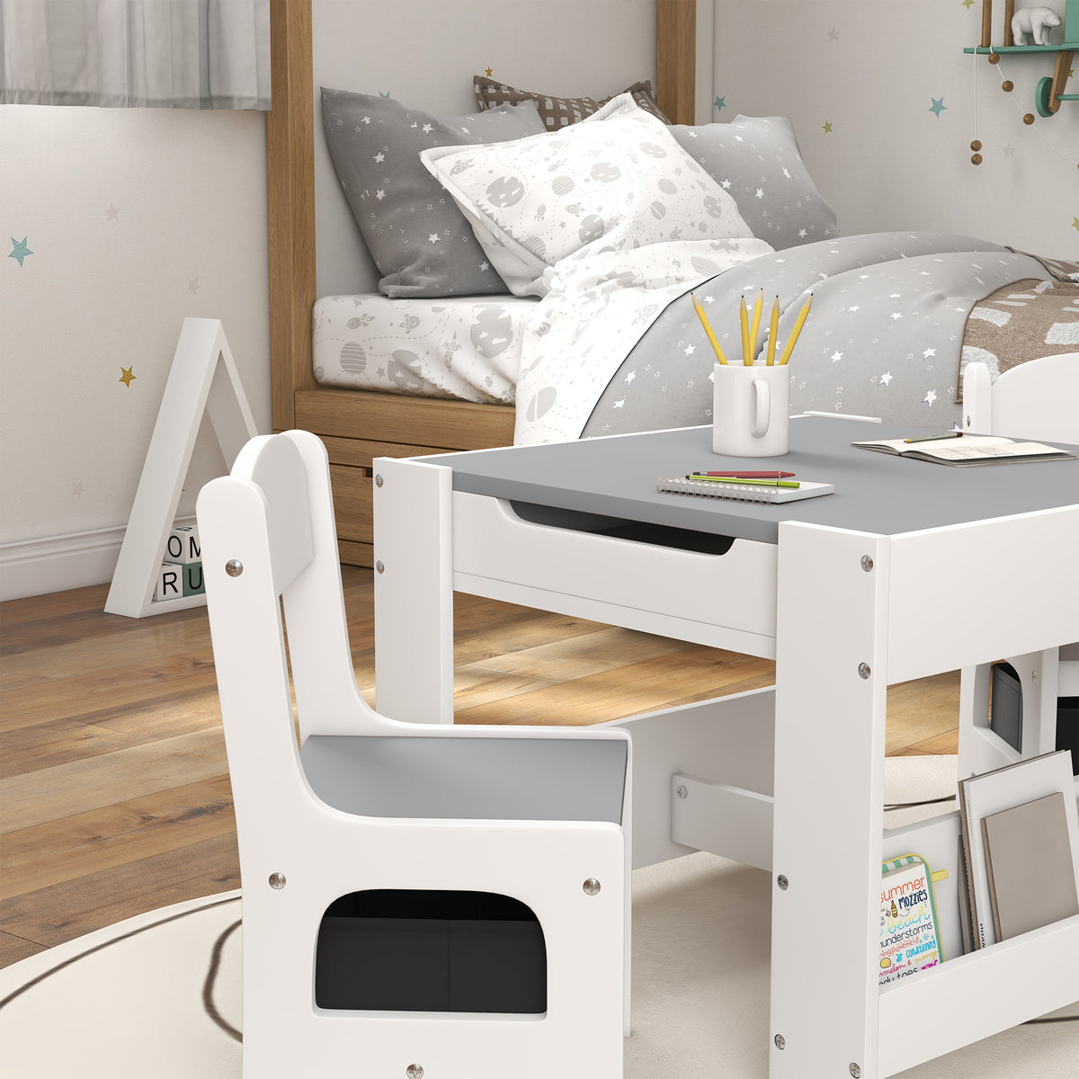Ensemble 3 pièces table et 2 chaises pour enfant avec plateau réversible tableau noir, panier de rangement, étagères-7