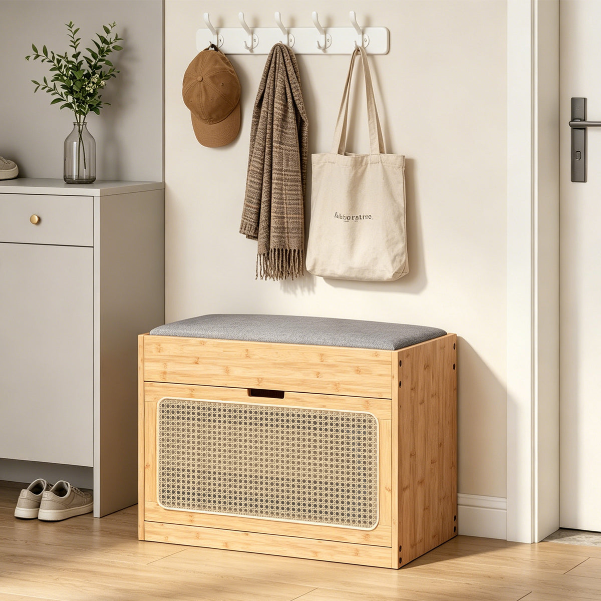 Banc chaussures entrée, banc de rangement en bambou, assise rembourrée, porte en rotin et étagère réglable, bois naturel-9