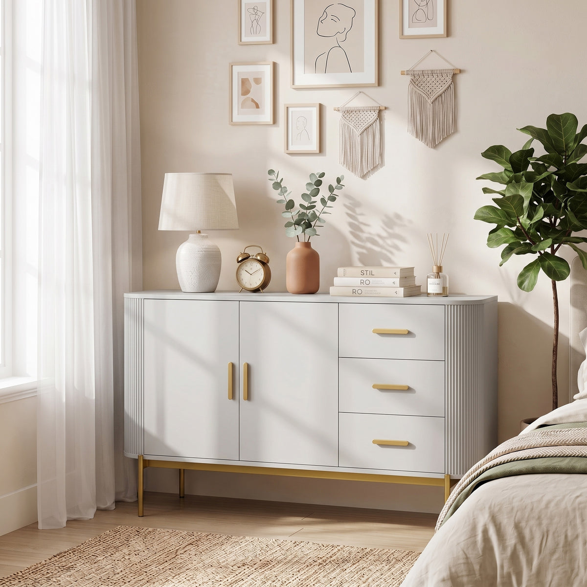 Buffet Salon, Meuble de Rangement avec 2 Portes, 3 Tiroirs, Étagère Réglable et Façade Rainurée, 140x44x79cm, Gris Clair-9