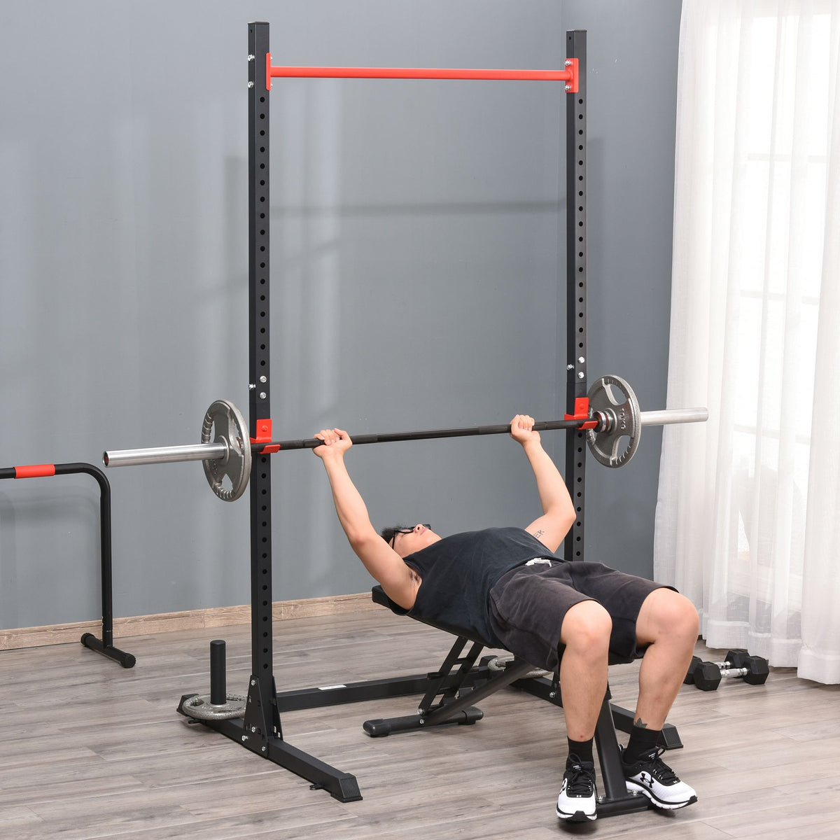 Squat Rack Réglable 32 Niveaux en Acier, Crochet, Barre de Traction, Base Antidérapante, 117,5x122x226cm, Noir-9