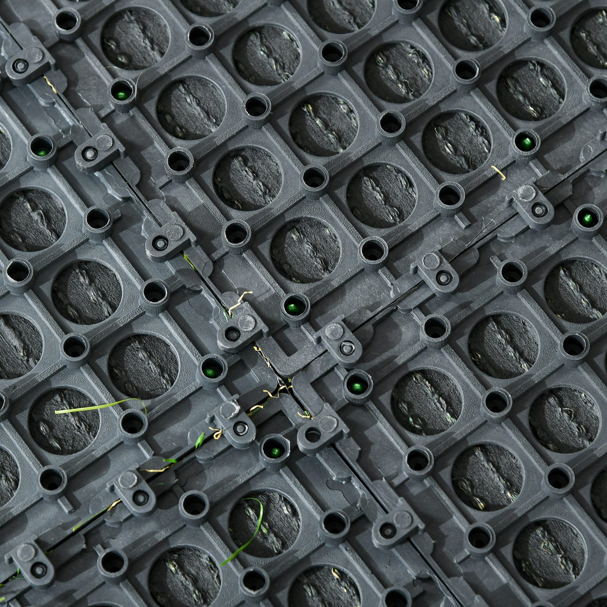Gazon synthétique Artificiel Set de 10 Dalles Carreaux 30 x 30 cm épaisseur Confort 3,5 cm à emboîter Vert-8