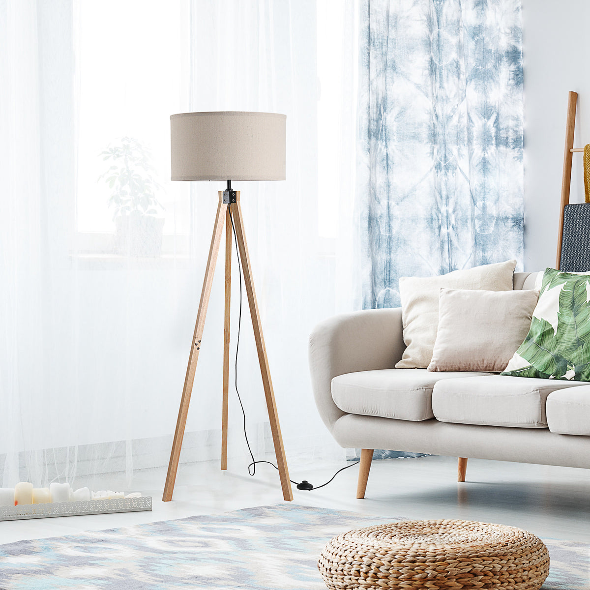 Lampadaire trépied style scandinave 40 W max. dim. 45L x 45l x 152H cm bois de pin lin beige-8