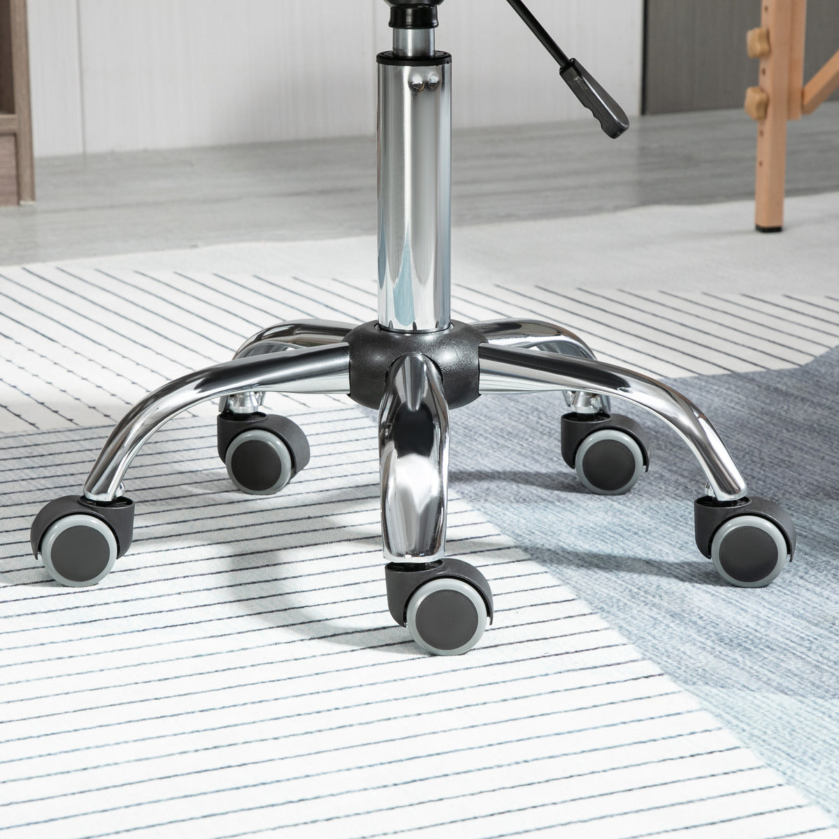 Tabouret à roulettes - tabouret de travail pivotant 360° -  - tabouret ergonomique - hauteur assise réglable 47-62 cm - revêtement synthétique matelassé noir métal chromé-8