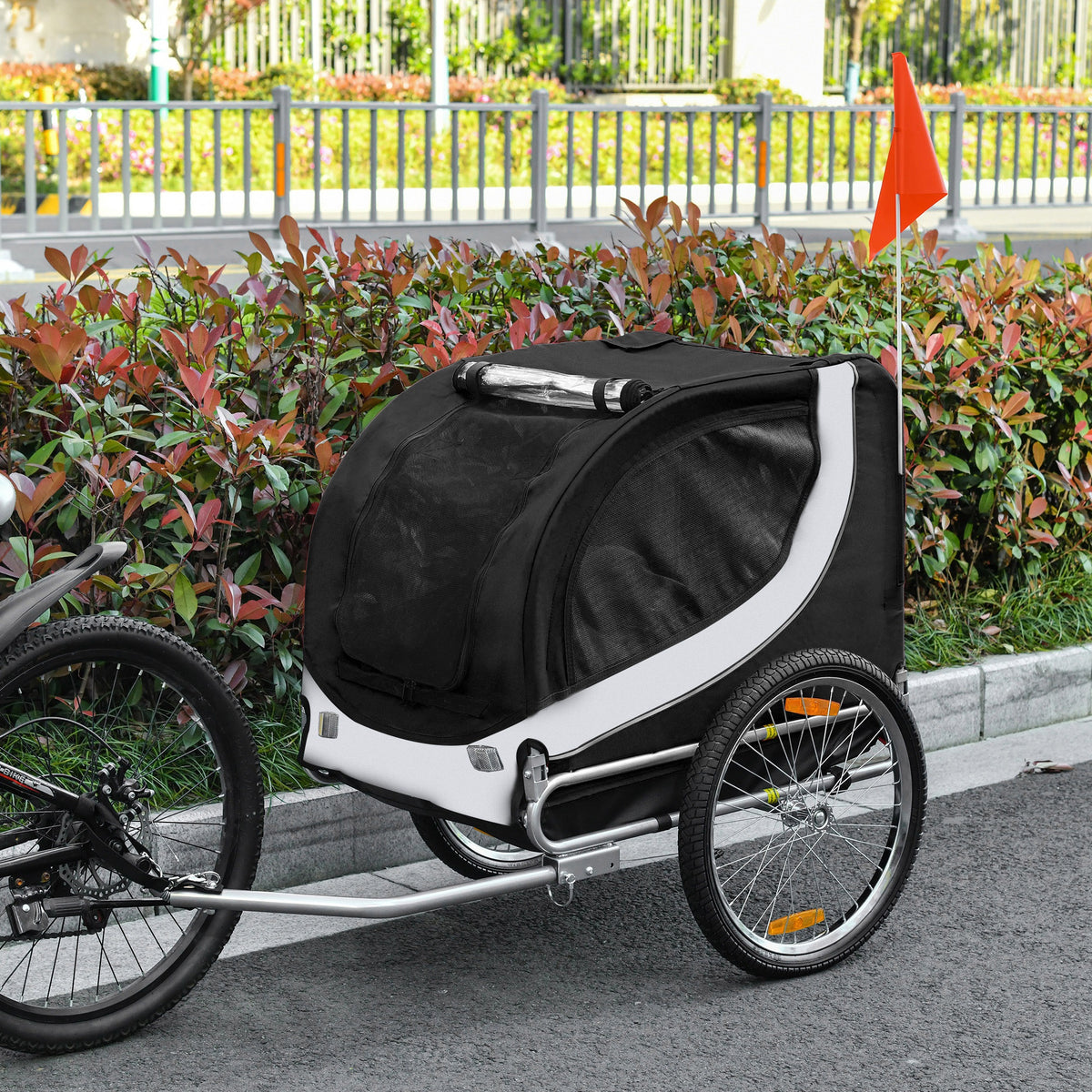 Remorque velo pour chien animaux avec drapeau et 8 reflecteurs blanc et noir-9