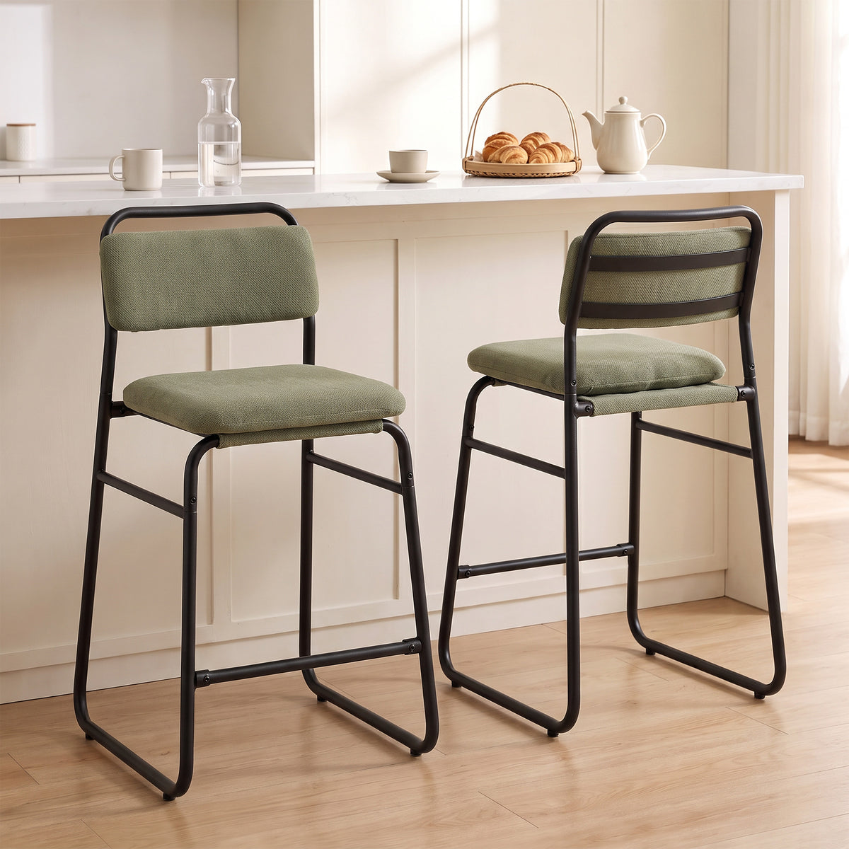 Lot de 2 Tabourets de Bar, Chaises de Bar en Velours, Assise Rembourrée 67H cm, Dossier et Repose-Pieds, Vert-1